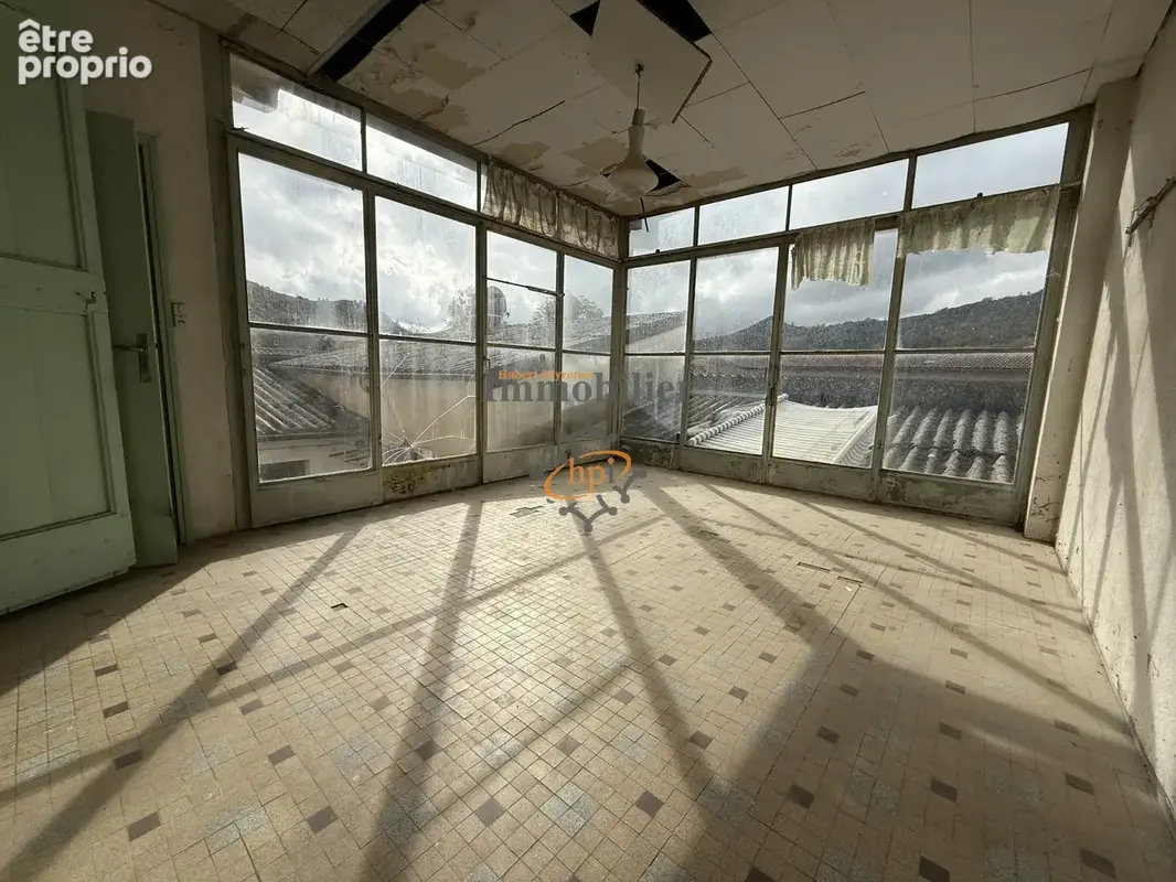 Vente appartements avec local commercial et garage Tournemire - photo 11
