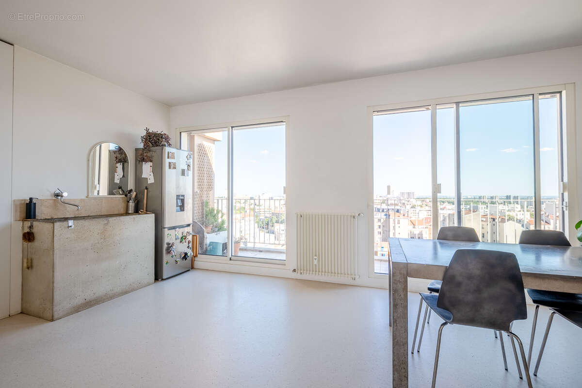 romainville44-8 - Appartement à LES LILAS