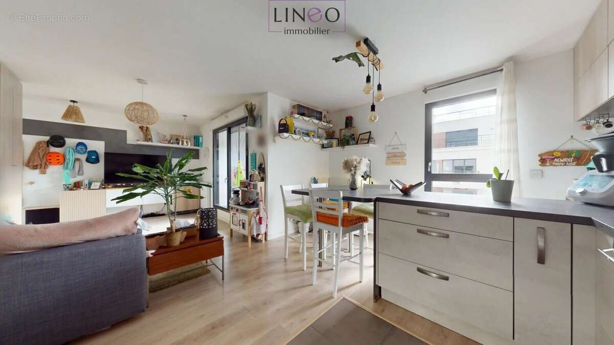 Appartement à THIAIS