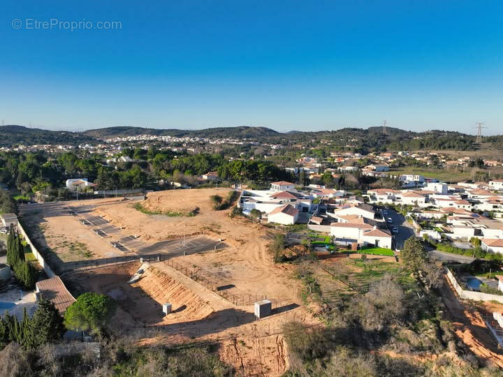 Terrain à NARBONNE
