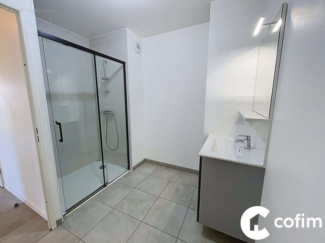 Appartement à BILLERE