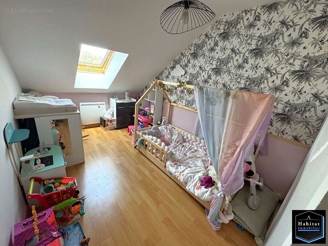 Appartement à NANTEUIL-LE-HAUDOUIN