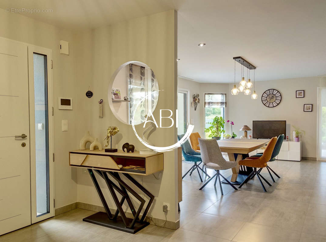 Maison à BELLOU-EN-HOULME