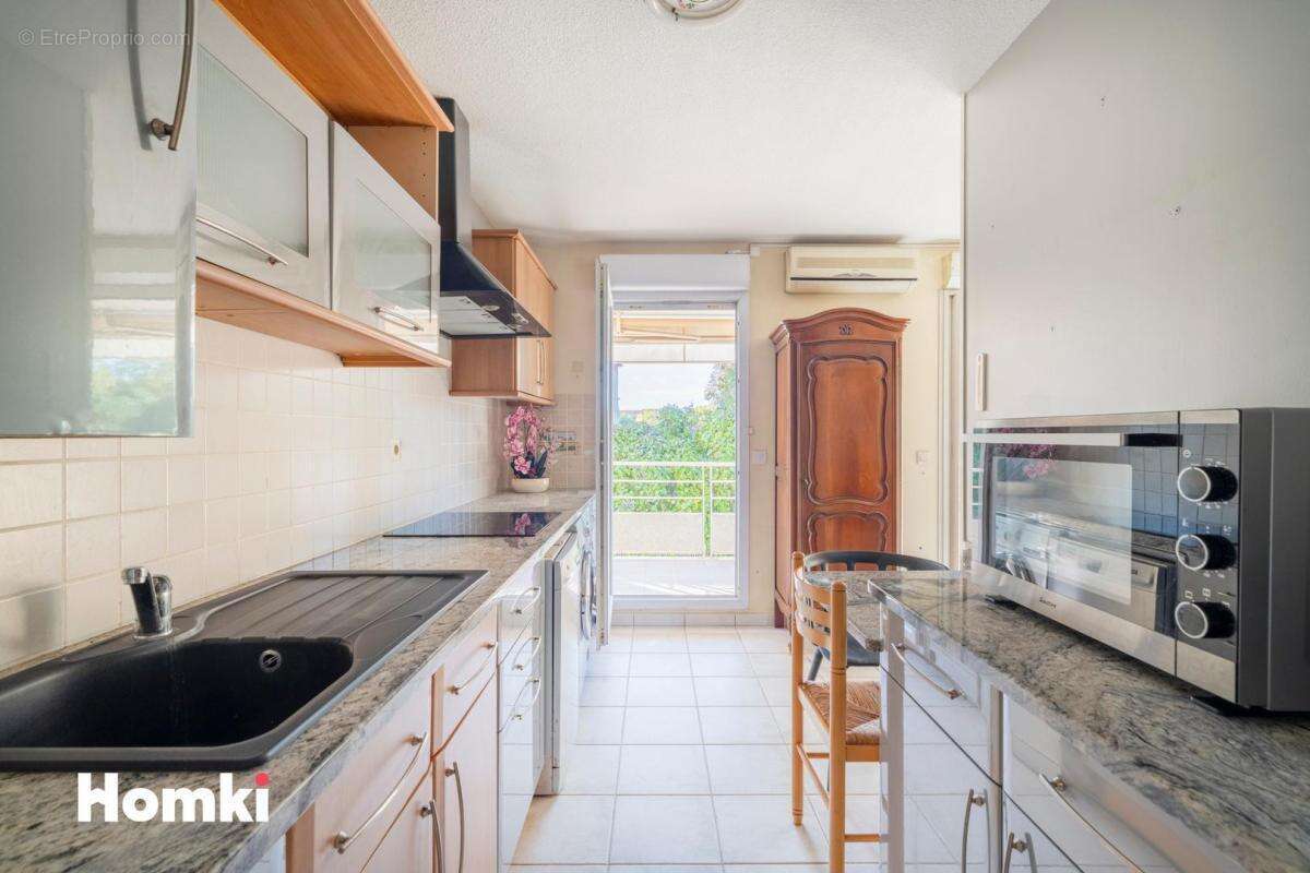 Appartement à MARSEILLE-13E