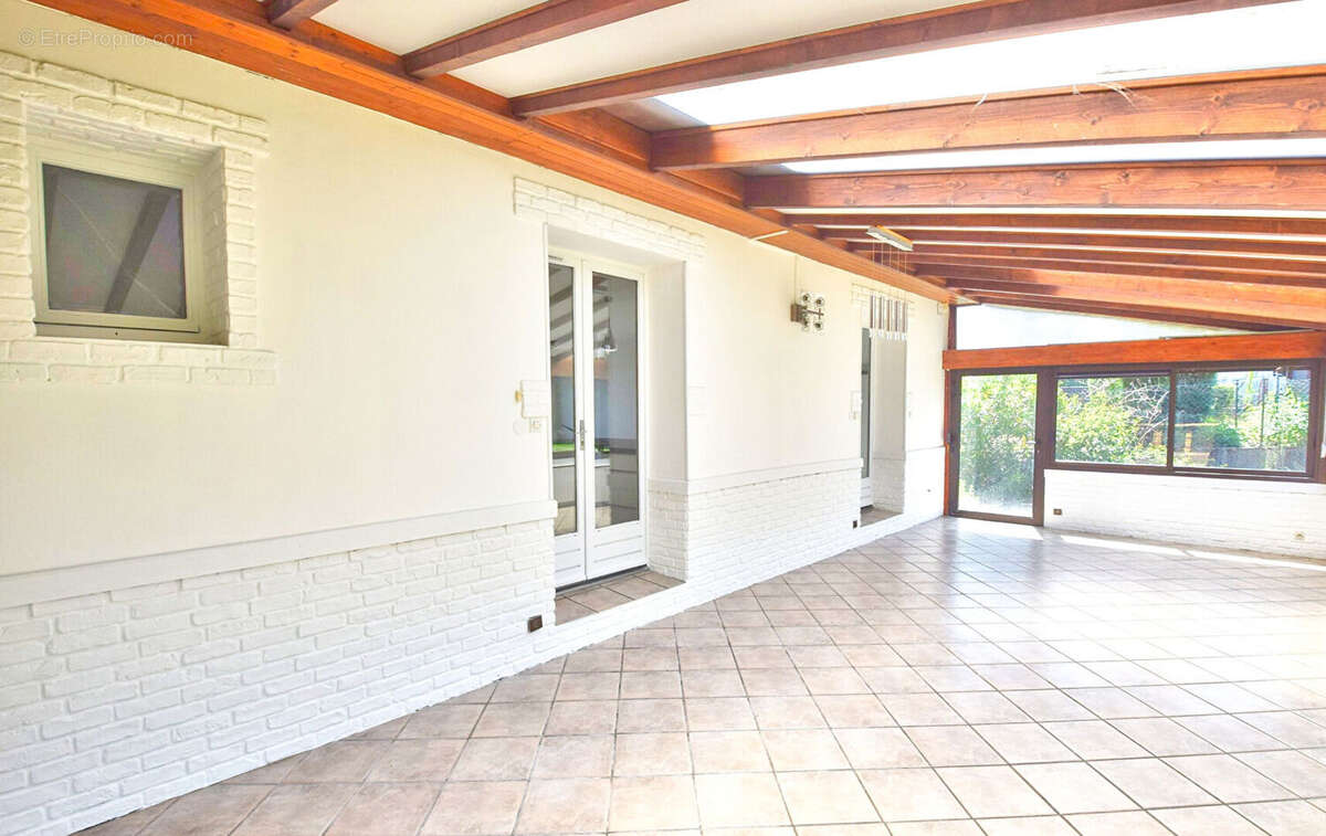Maison à CHAZAY-D'AZERGUES