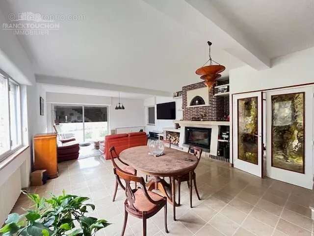 Maison à CHATEAU-RENARD