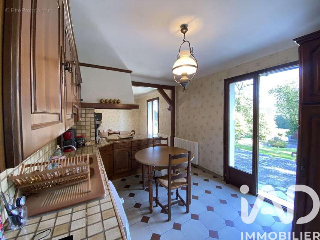 Photo 6 - Maison à GUILLAC