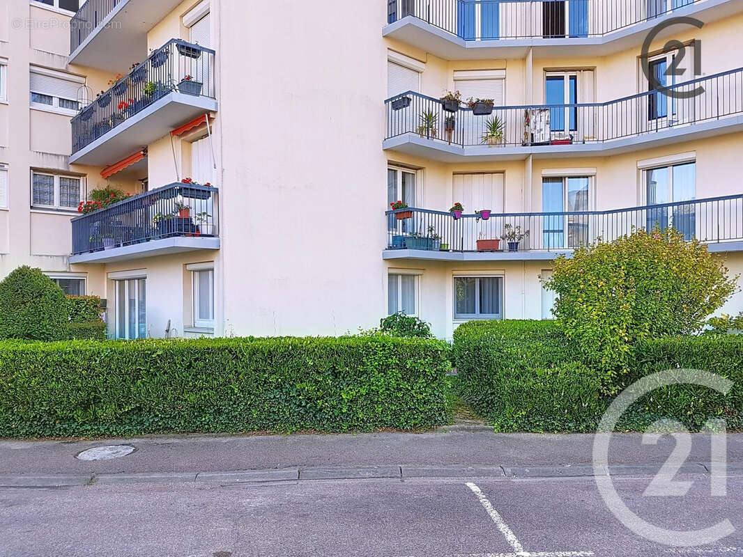 Appartement à SAINT-ANDRE-LES-VERGERS