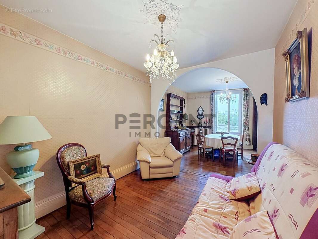 Maison 93 m² à Charleville-Mezieres  - photo 3