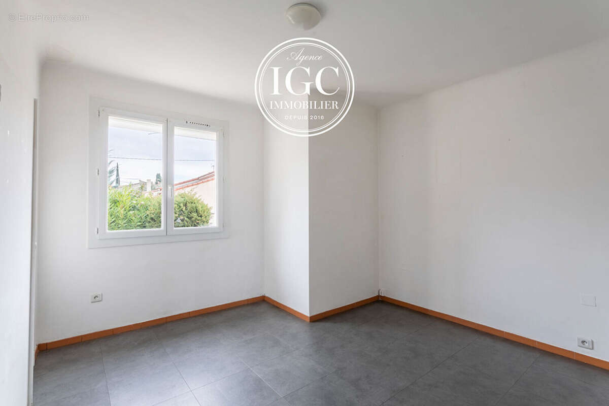 Maison à SAUSSET-LES-PINS