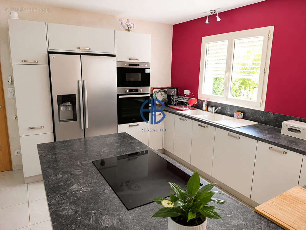 Maison Bregnier Cordon 6 pièce(s) 162 m2 - photo 10