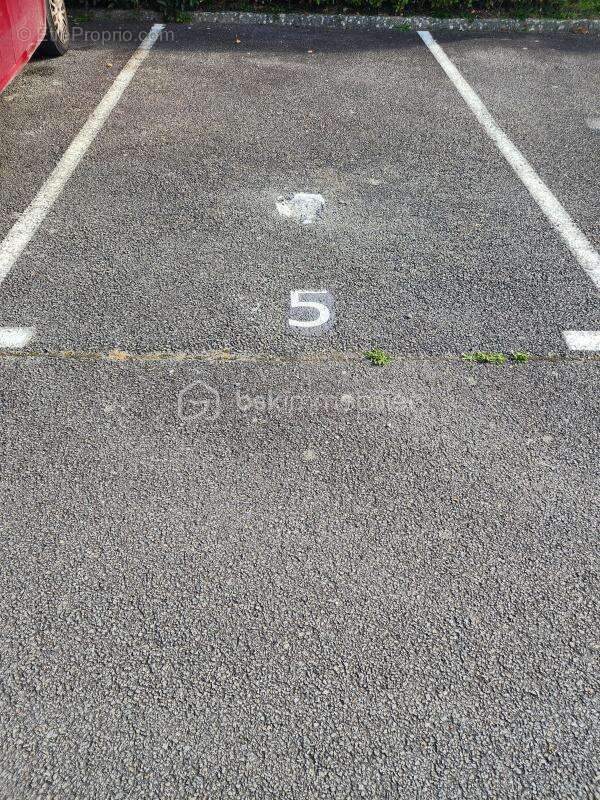 Parking à BRECH