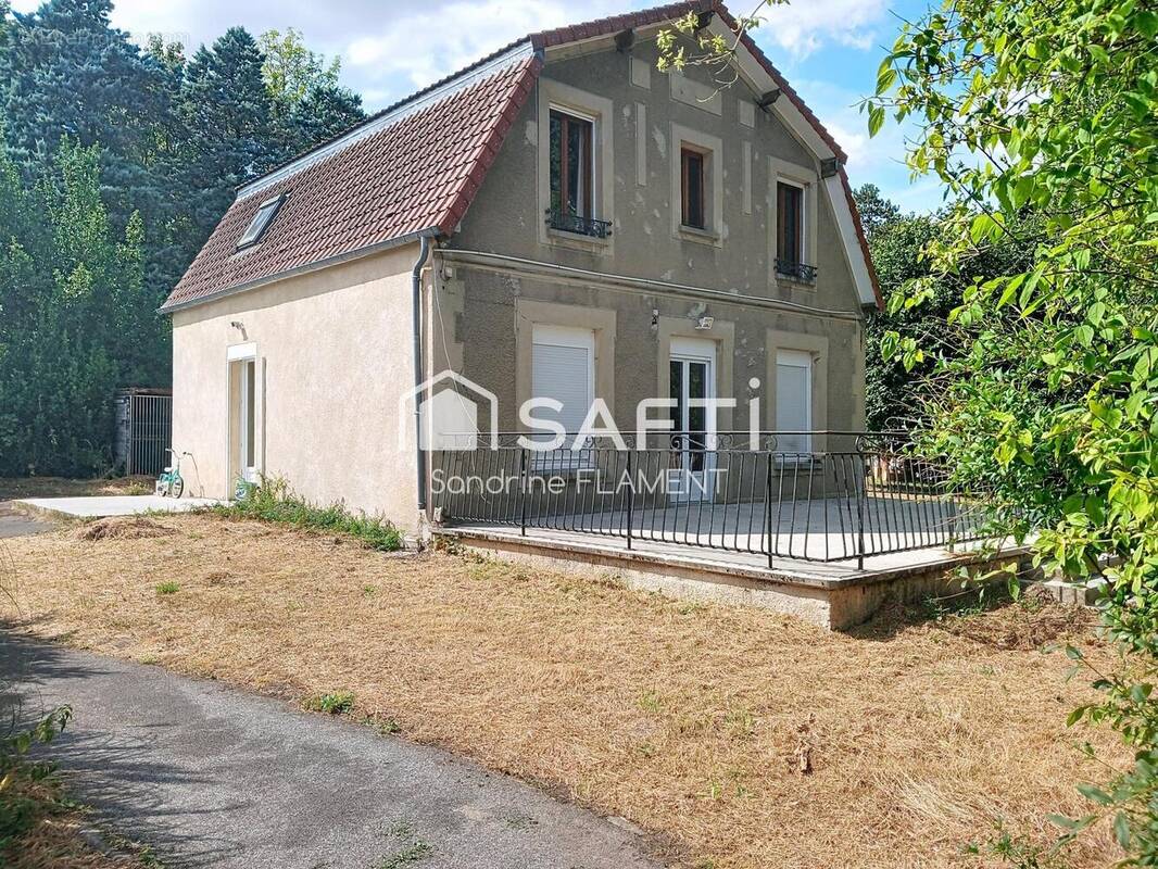Photo 1 - Maison à PONT-SAINT-MARD