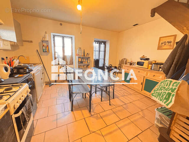 Appartement à TONNAY-BOUTONNE