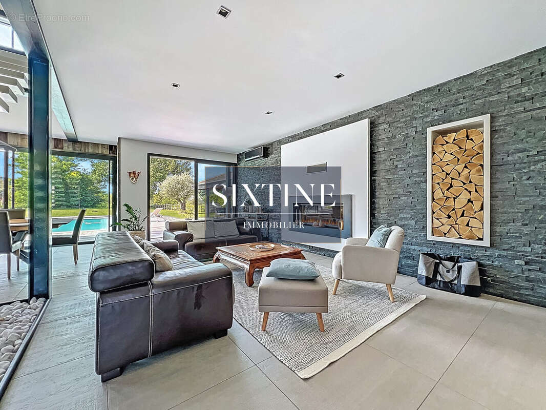 Maison à BOURGOIN-JALLIEU