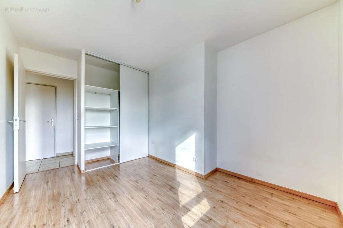 Appartement à LYON-8E