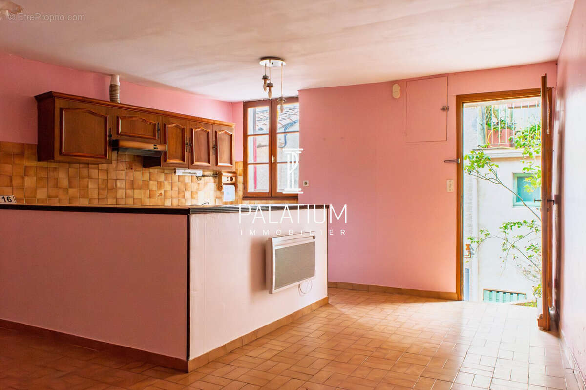 Appartement à PEYRUIS