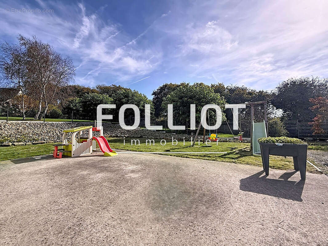 Maison à PIERREVILLE