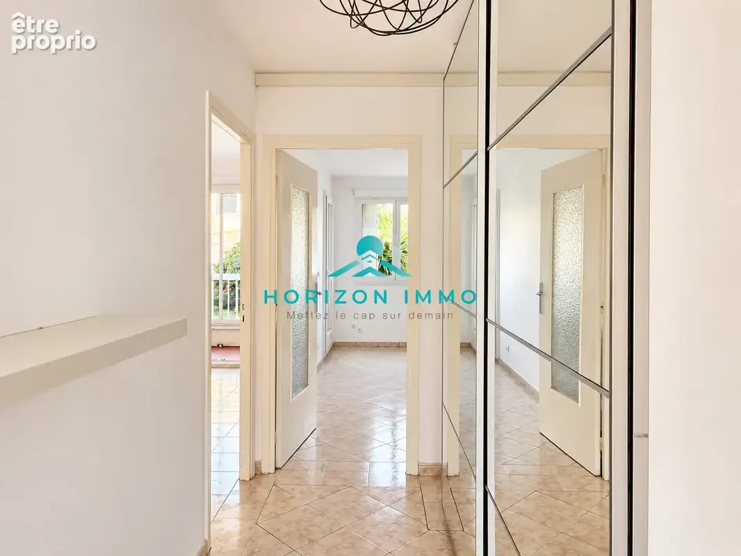 Appartement 3 pièces 63 m² à vendre à Saint-Laurent-Du-Var (06700) - photo 5