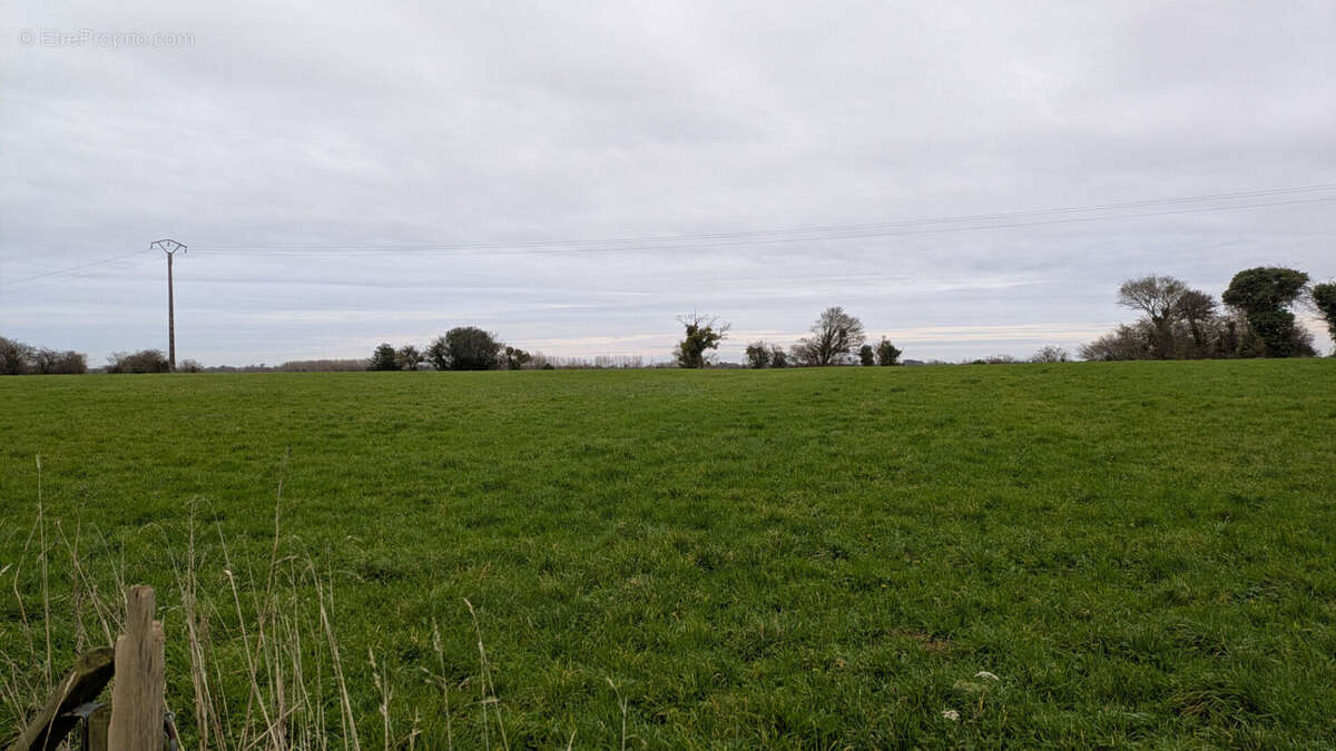 Maison à YVETOT-BOCAGE