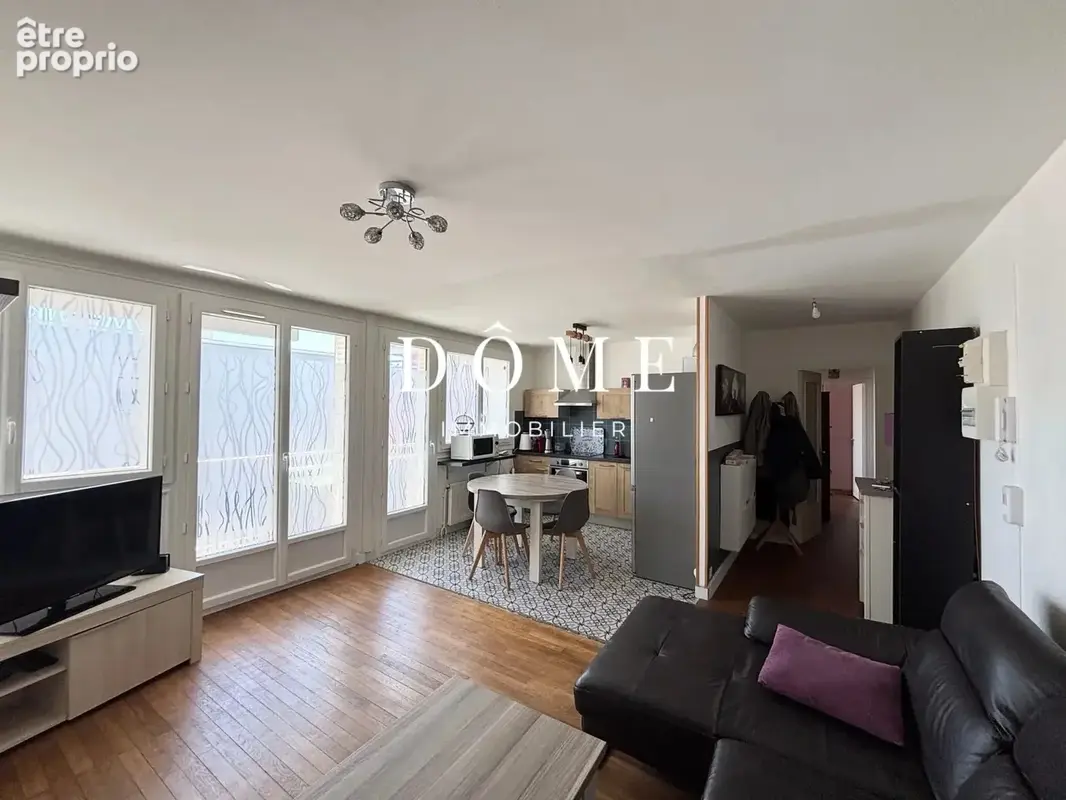 Chamalières : Appartement T4 avec balcon, garage et cave - photo 2