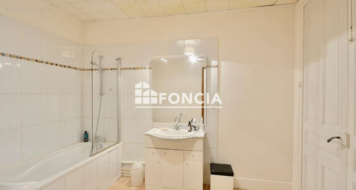 Appartement à LYON-4E