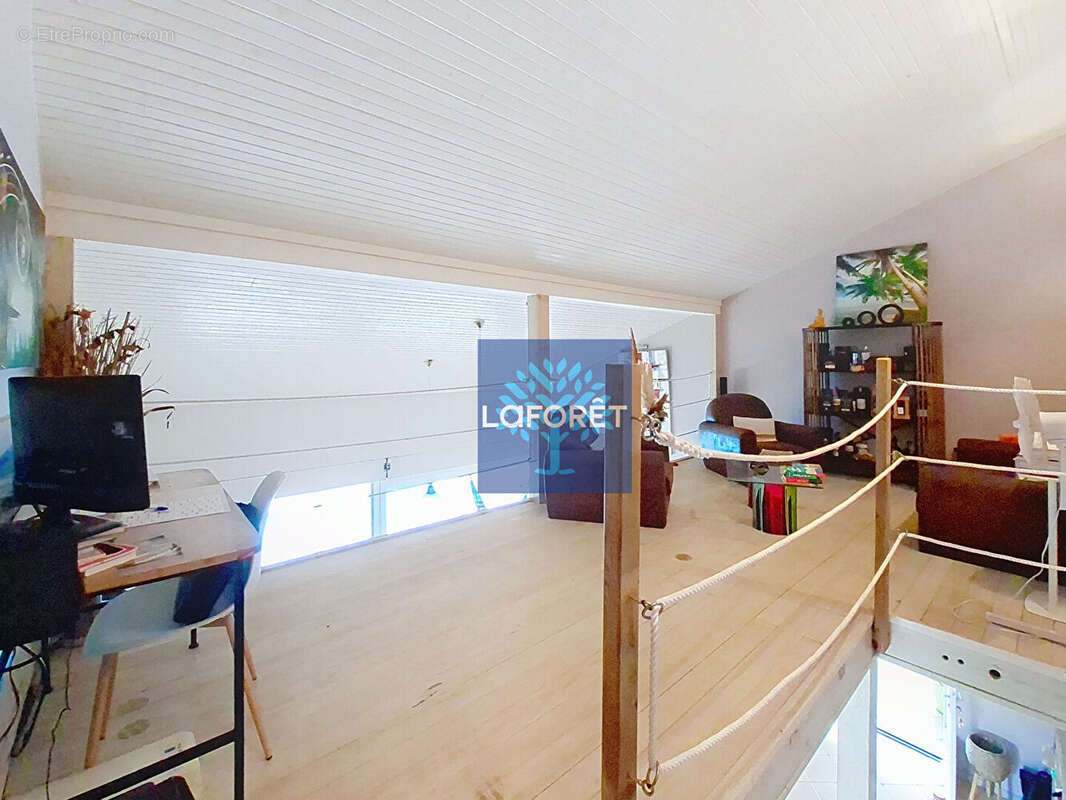 Maison à LE LAMENTIN