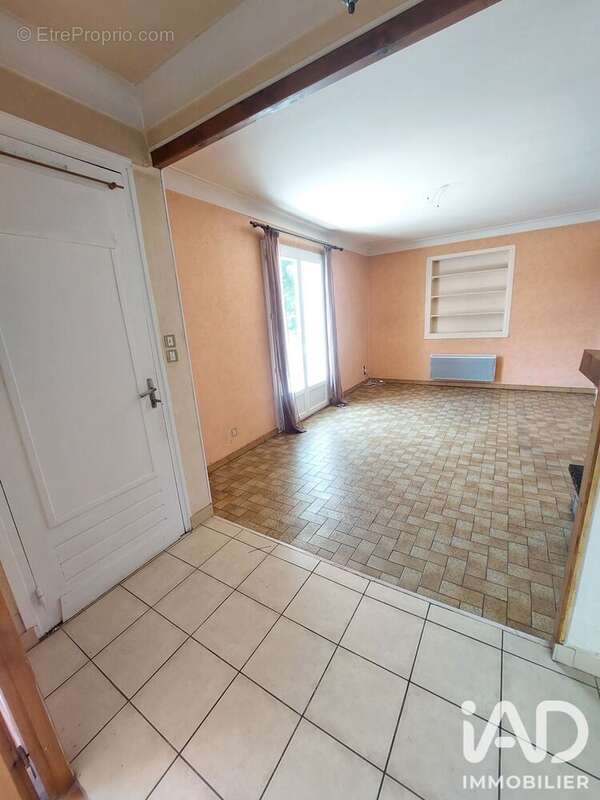 Photo 6 - Maison à JUILLAN