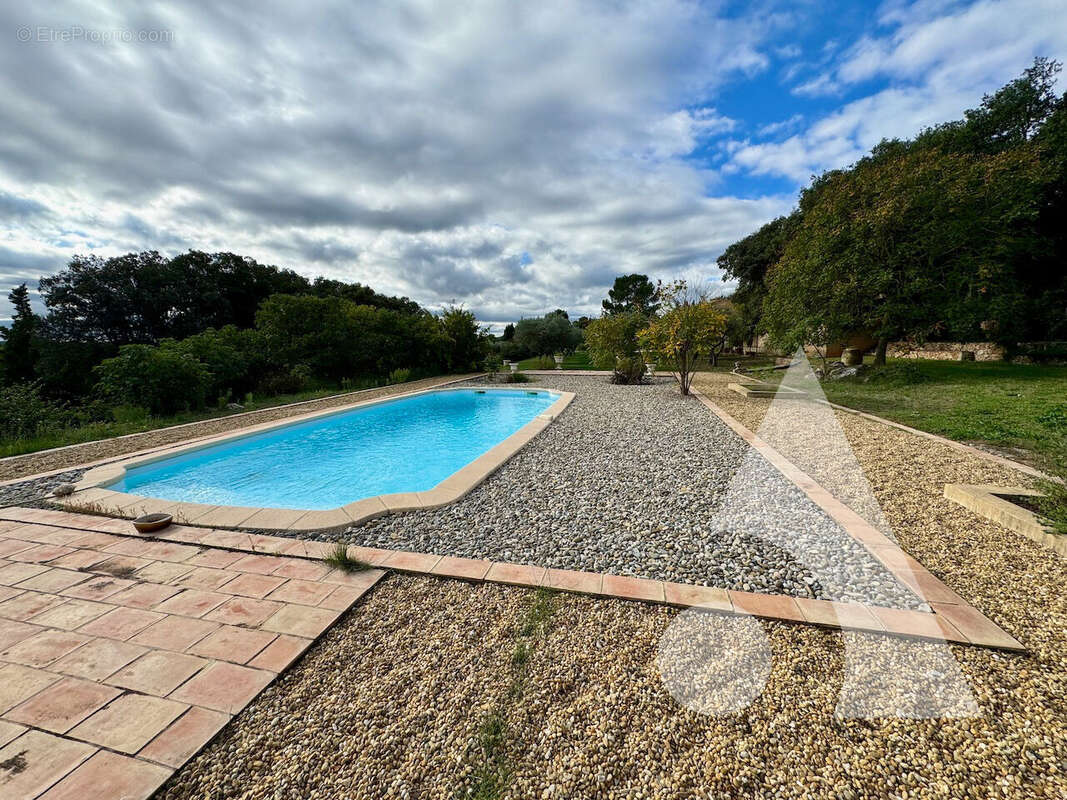 Maison à MOISSAC-BELLEVUE