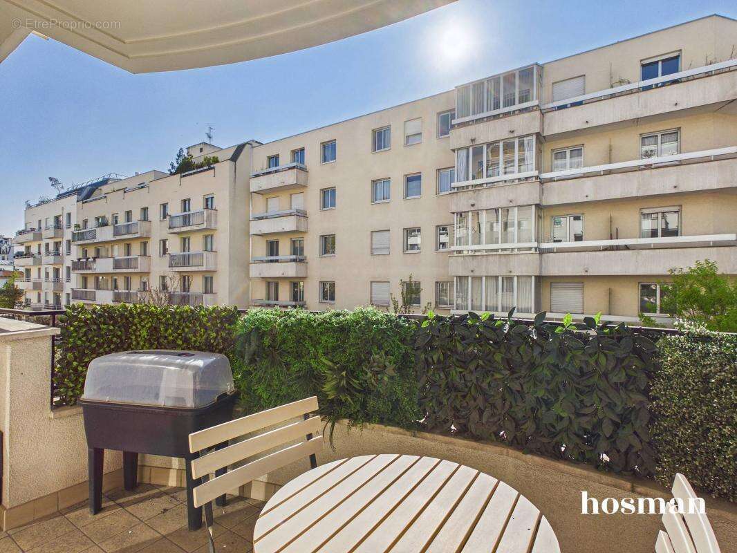 Appartement à ISSY-LES-MOULINEAUX