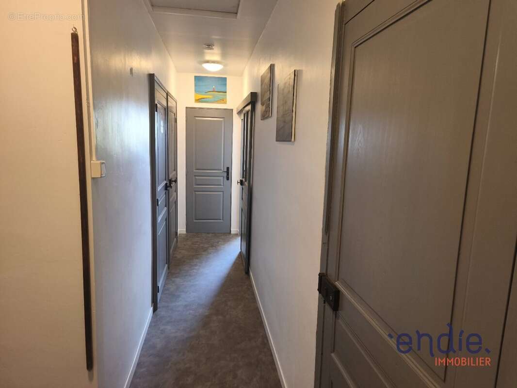 Maison à COSNE-D&#039;ALLIER