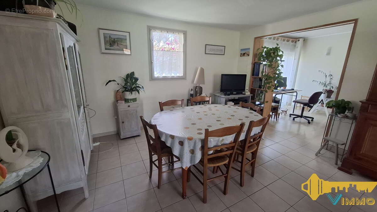 Maison à SAINTE-PAZANNE