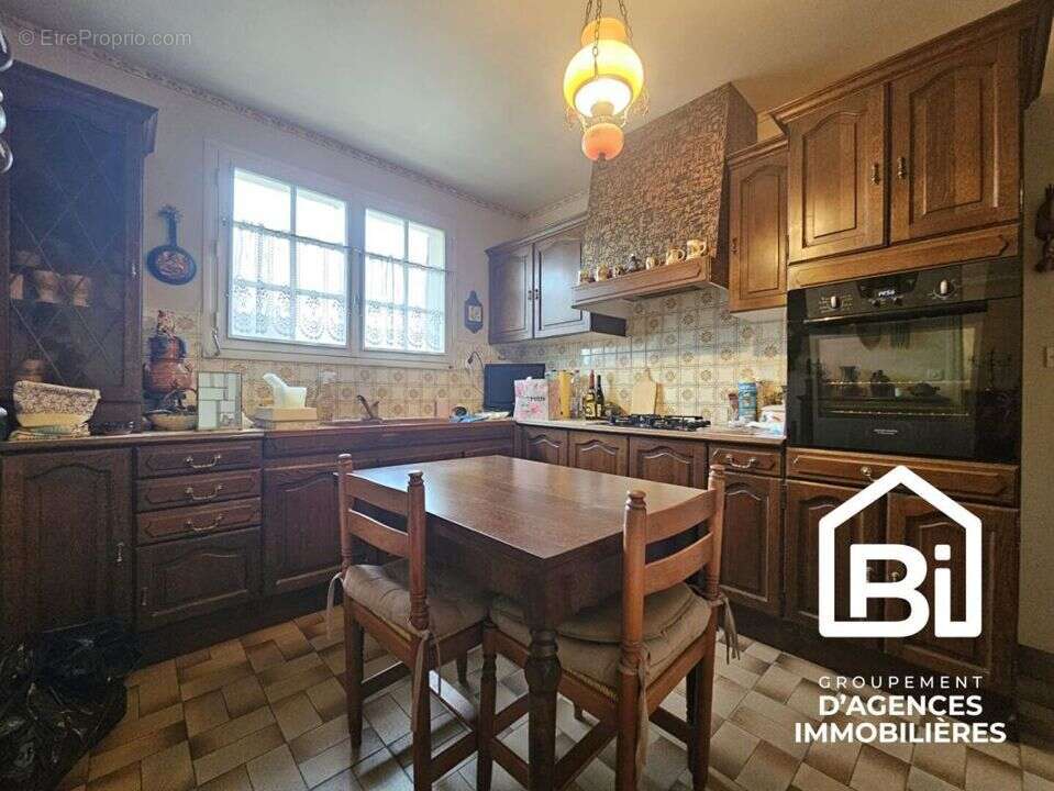 Maison à EPRON