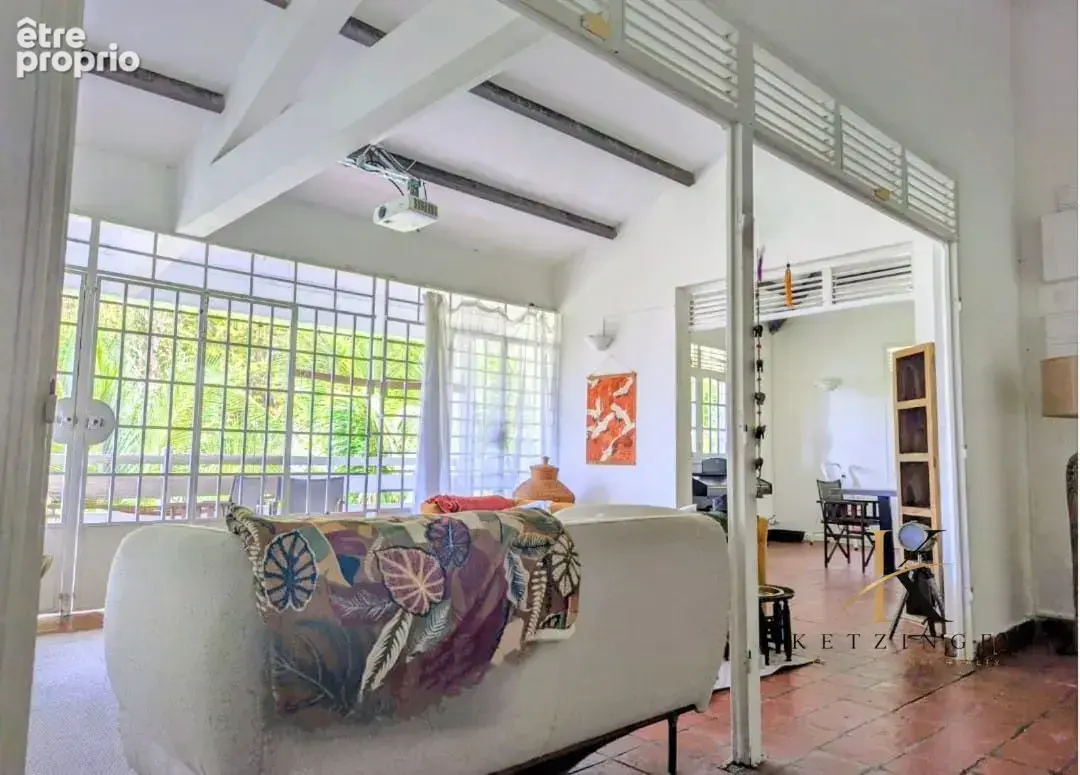 Maison 9 pièces 150 m² à vendre à Vieux-Fort (97141) - photo 6