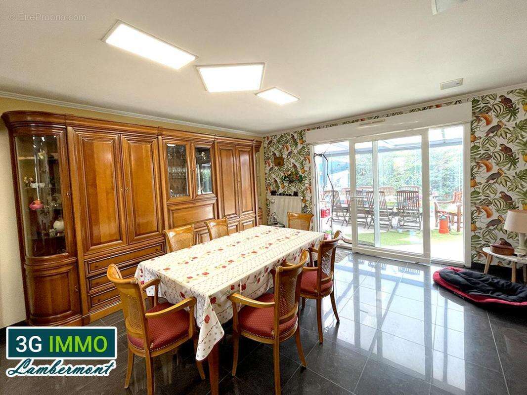 Maison à HAUCOURT-MOULAINE