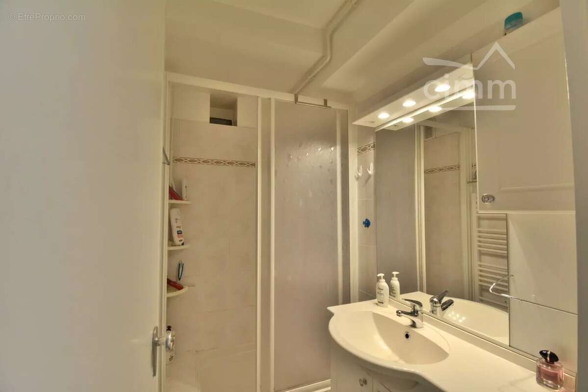 Appartement à SAINT-CYPRIEN