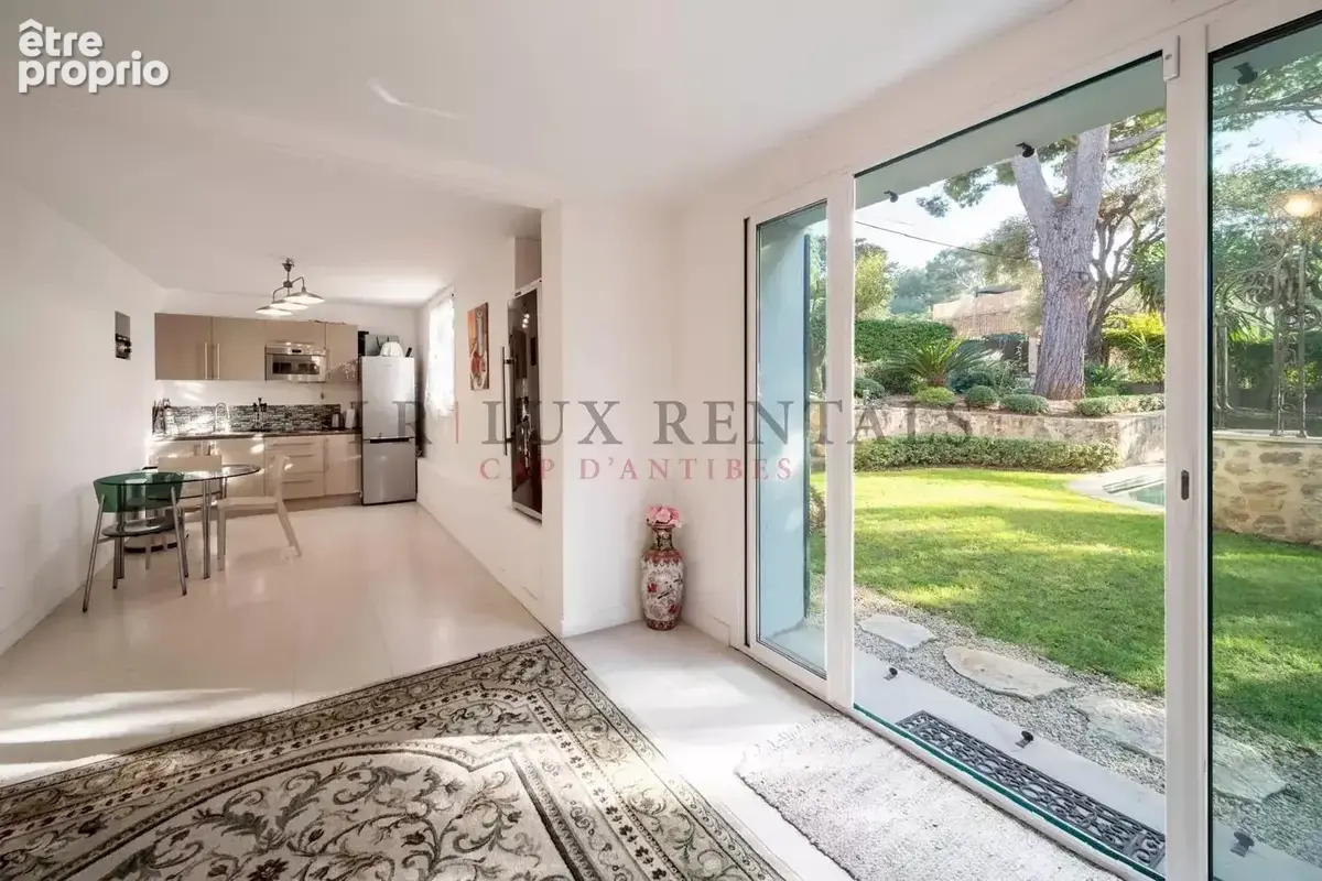Charmante villa avec jardin et piscine dans domaine privé - photo 14