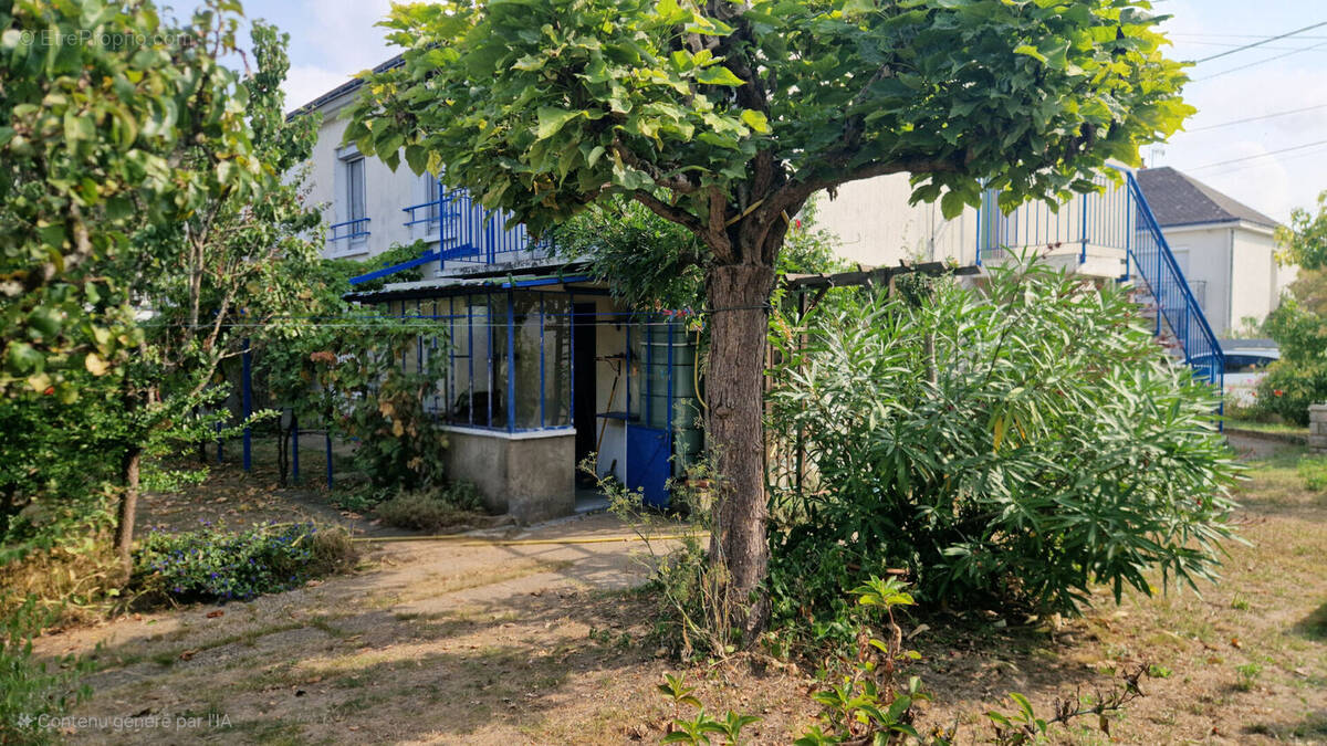 Maison à SAINT-PIERRE-DES-CORPS