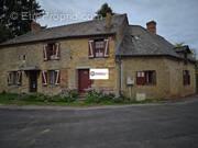 Maison à LE MELE-SUR-SARTHE
