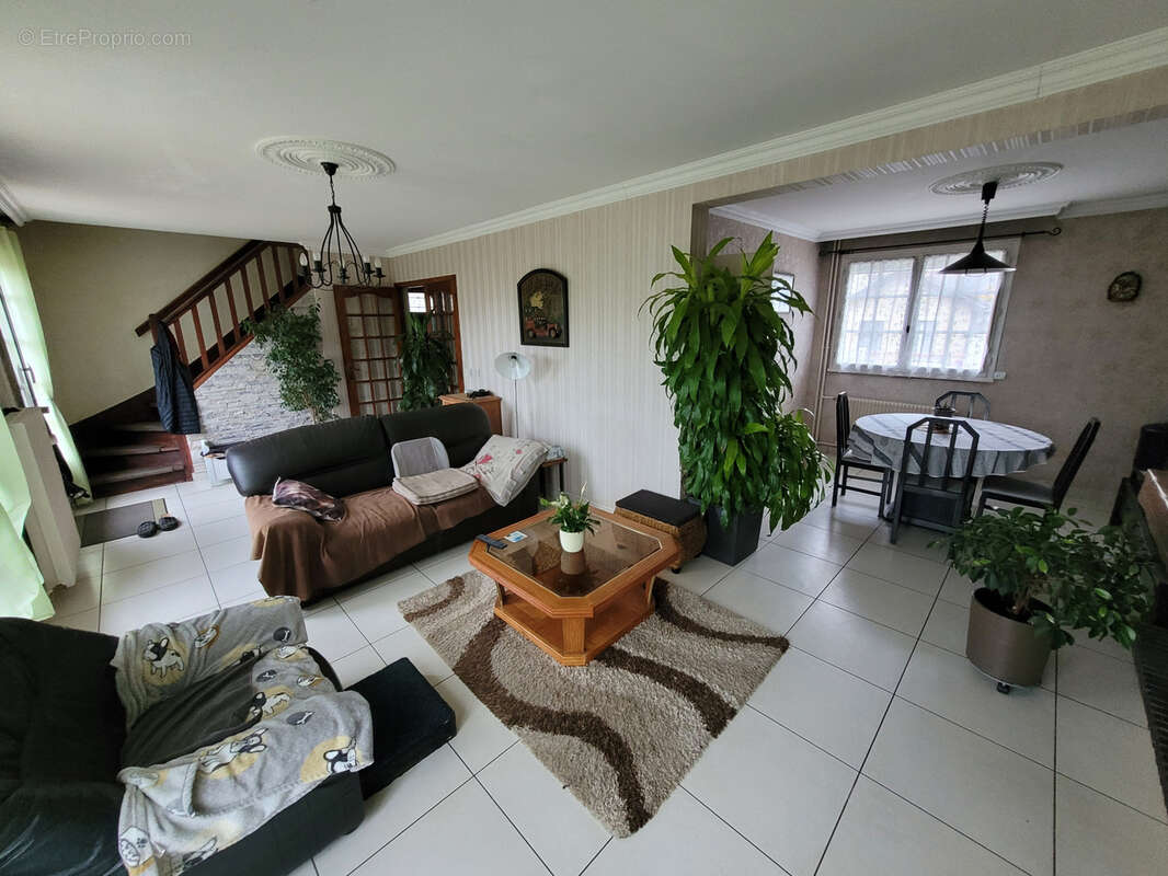 Maison à MITRY-MORY