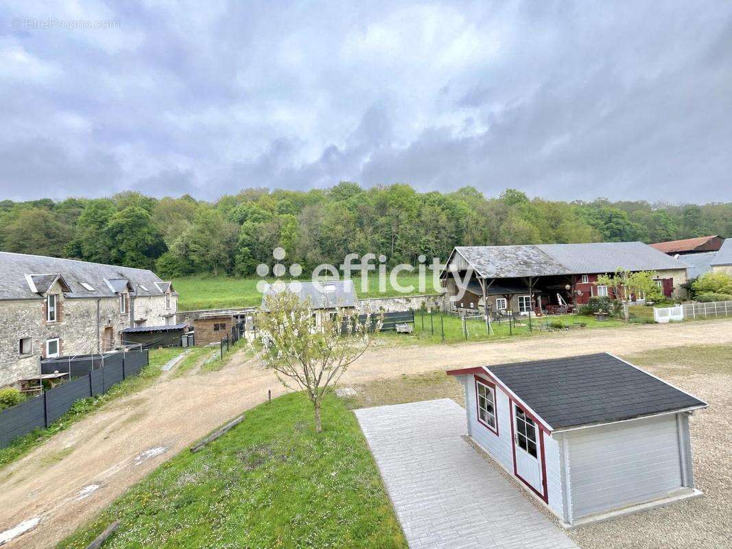 Maison 165 m² à Nanteuil-La-Fosse  - photo 12