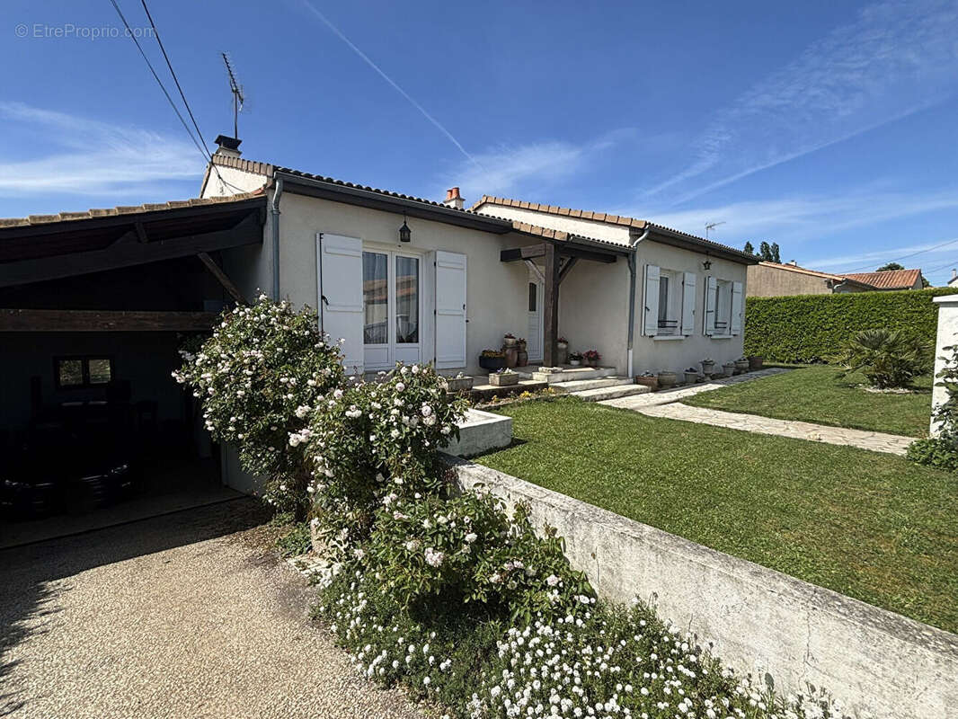 Maison de 118 m2 à Vouillé - photo 6
