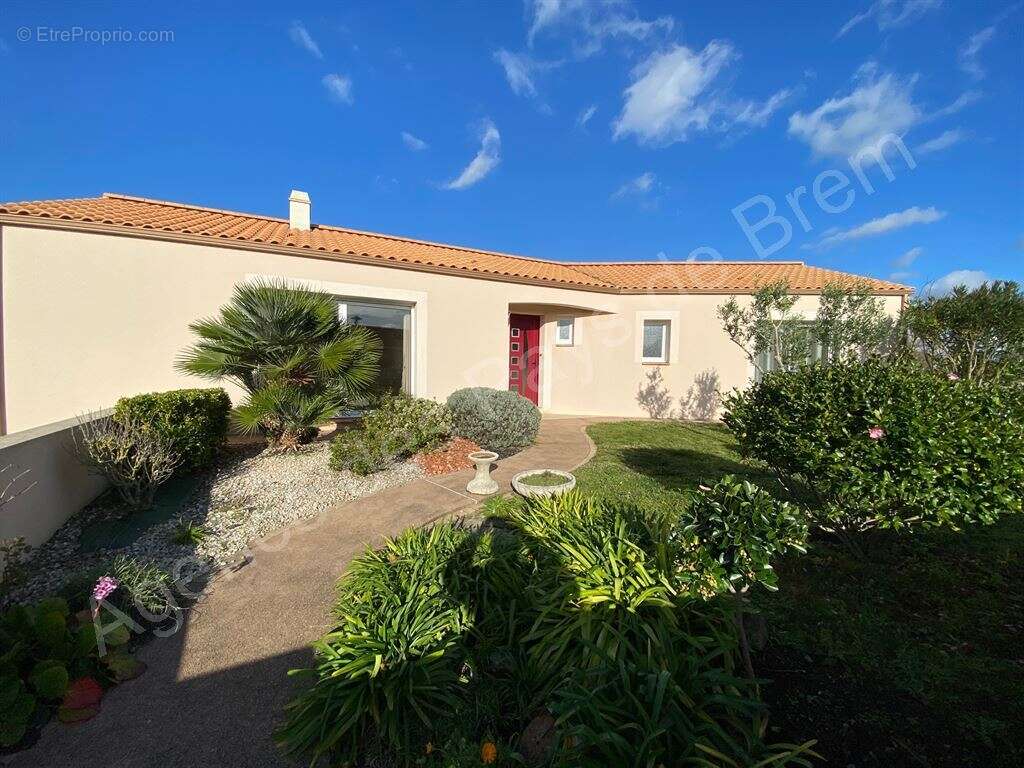 Maison à BREM-SUR-MER
