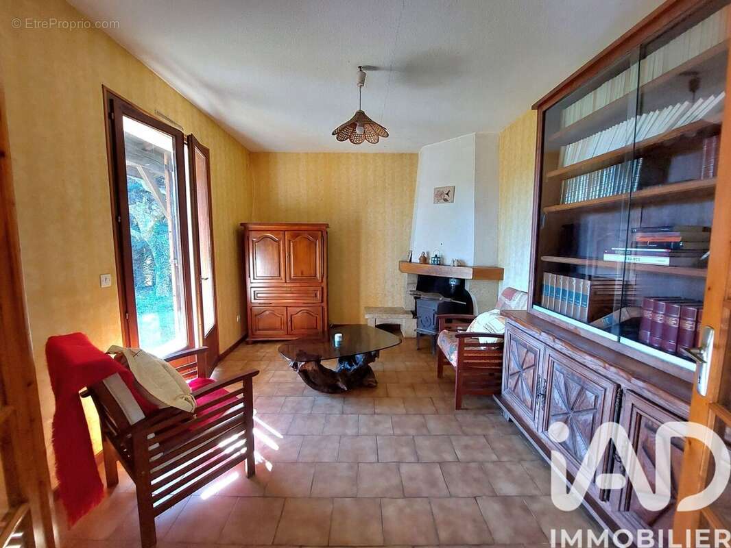 Maison 160 m² à Montazeau  - photo 4