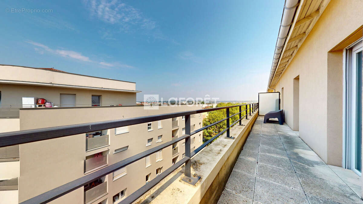 Appartement Villefranche Sur Saône 2 pièces 53 m² avec parking privatif en sous-sol - photo 8