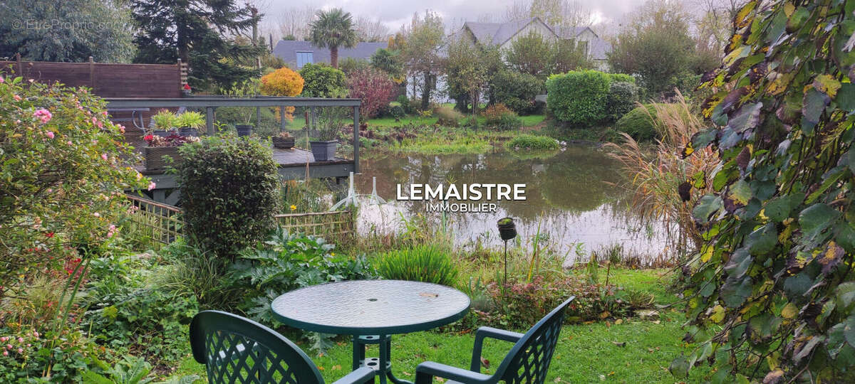 Maison à SAINT-ROMAIN-DE-COLBOSC