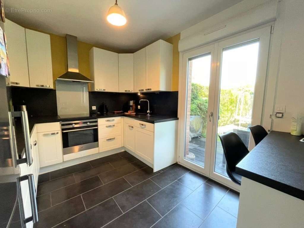 Maison à WAMBRECHIES
