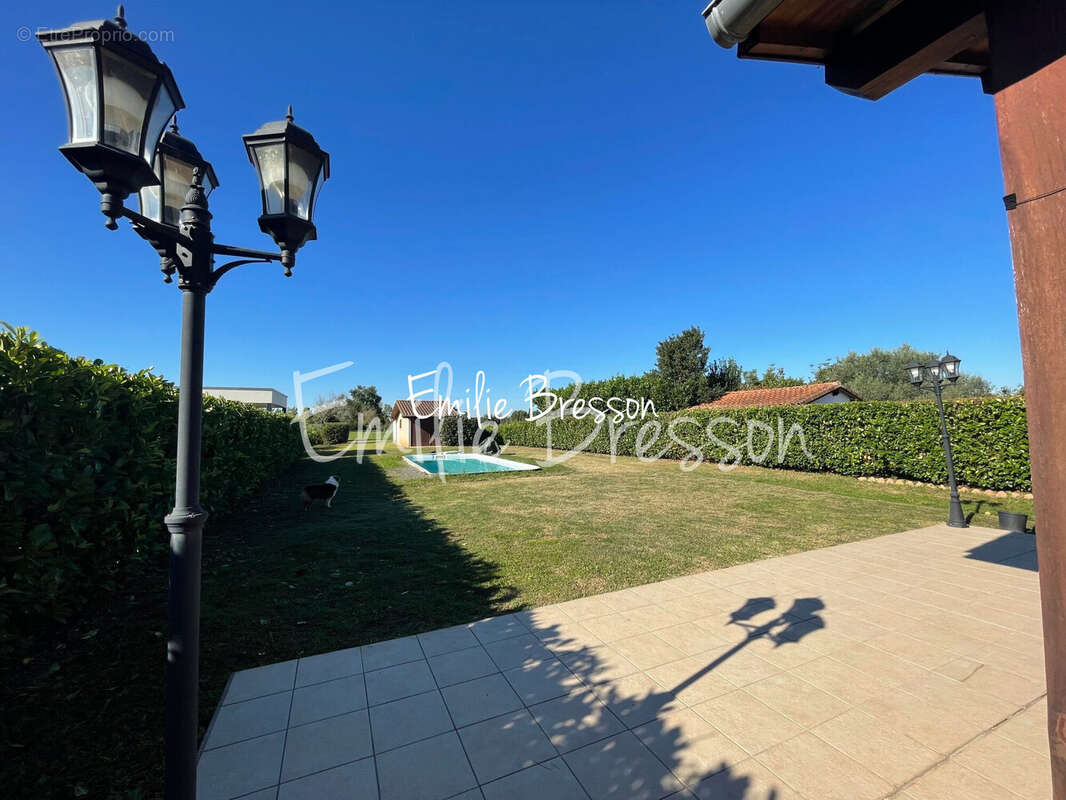 Maison 110 m² à Gaillac  - photo 3