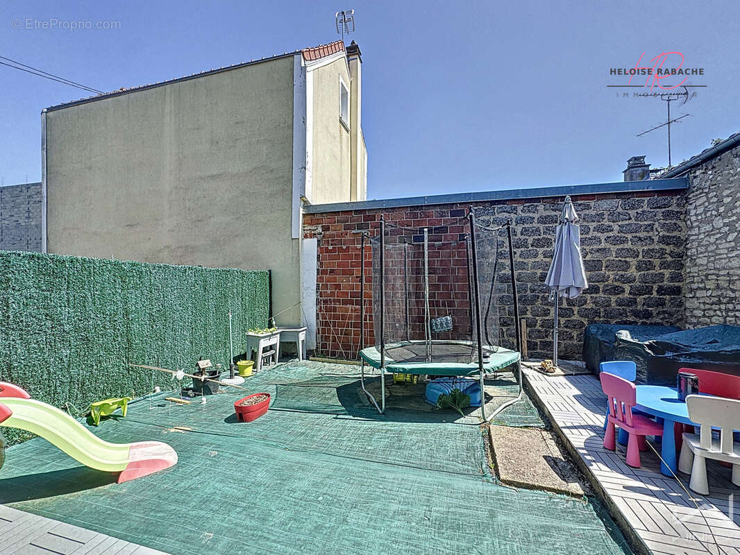 Appartement à MANTES-LA-VILLE