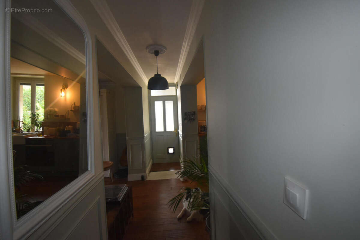 DSC_0052 - Maison à RUELLE-SUR-TOUVRE